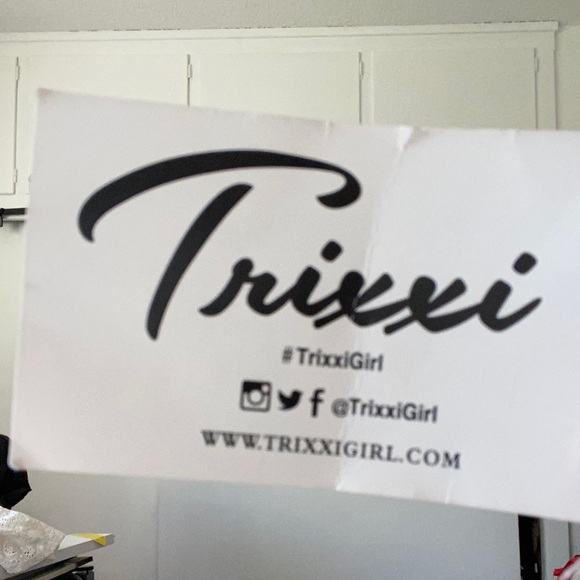 Brand new with tags prom dress - Picture 3 of 5